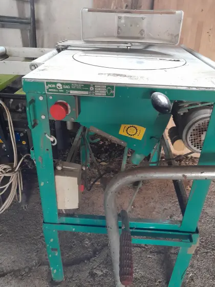 Tischkreissäge mit Laufgang