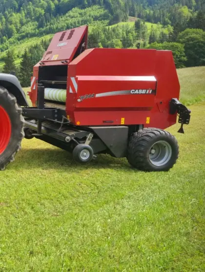 Case RB 344 Rundballenpresse