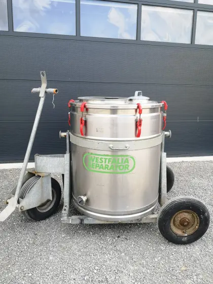 Milchtank 300 l inkl. 2 Transportwagen