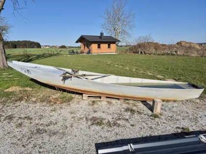 Polyesterzille, Ruderboot