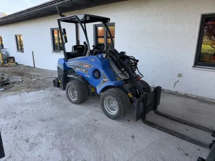 Multione 5.3 Avant Hoflader