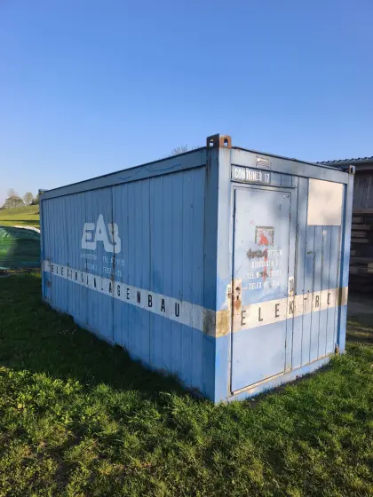 Container