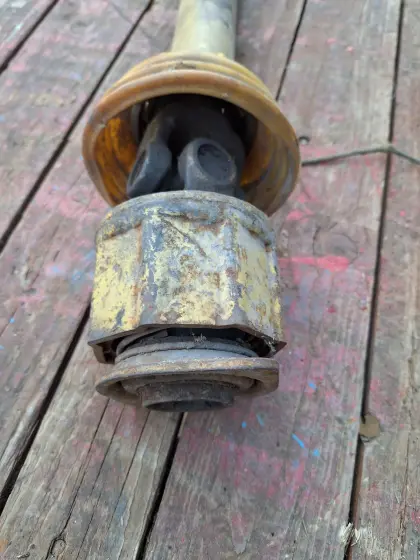 Gelenkwellen Hälfte