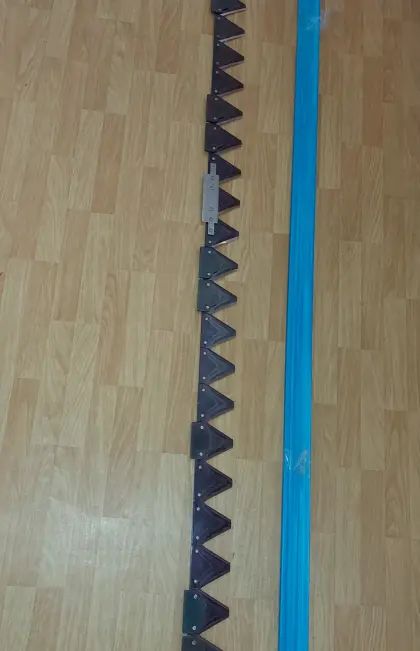 Mähmesser gezahnt, 25 Klingen, 190 cm