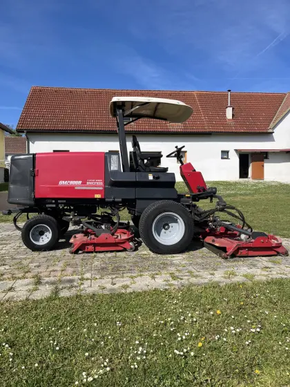 Rasenmähertraktor Baroness