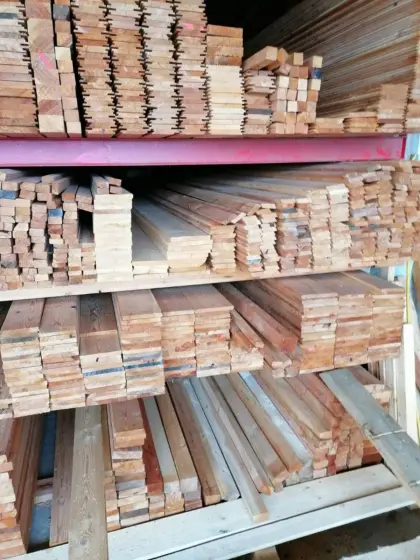 Nut- und Feder-Bretter Lärche