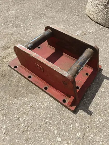 Hammerplatte Aufnahme Martin