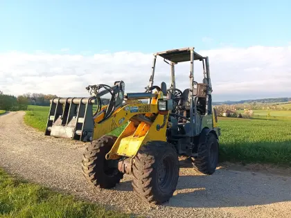 Weidemann 1380 Wacker Neuson WL 28