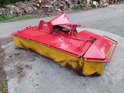 Frontmähwerk Pöttinger Cut 310