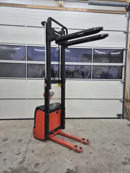 Linde Hubwagen neuwertig, Hochhubwagen, El.hubwagen