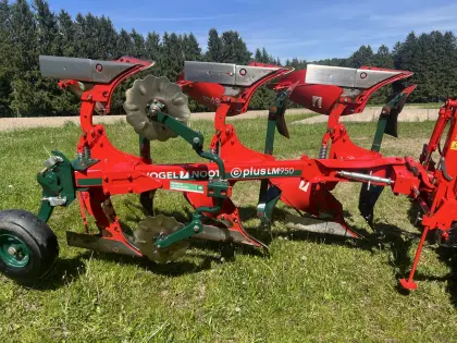 Vogel & Noot Pflug 3-Schar mit Steinsicherung LM950