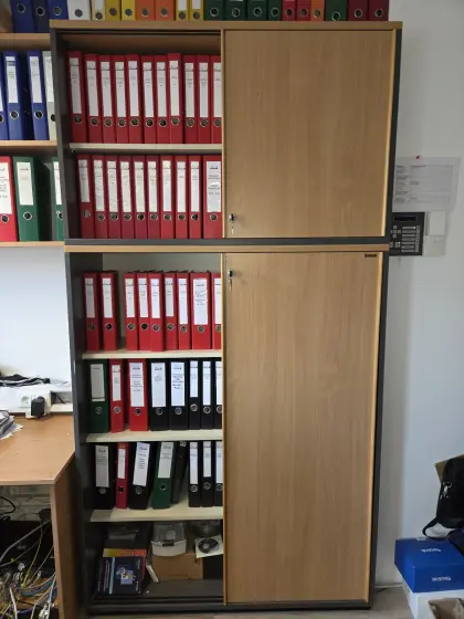 Svoboda Büroschrank