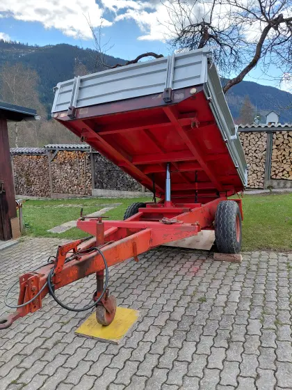 Mengele 5 t Dreiseitenkipper