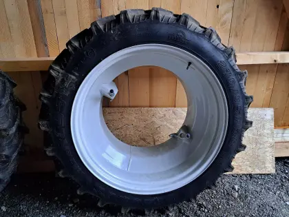 Trinker Zwillingsräder für New Holland T4050/Steyr Kompakt