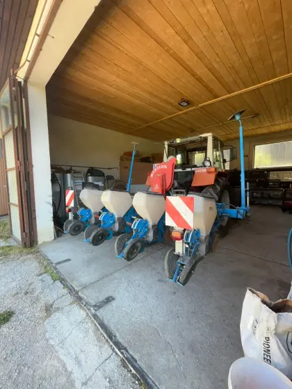 Monosem 4-reihig mit NC Sätechnik