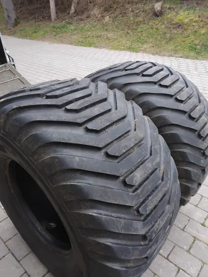 Reifen BKT Flotation 648 Dm. 600/55/22,5