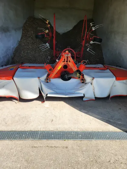 Kuhn Frontmähwerk GMD 3120F