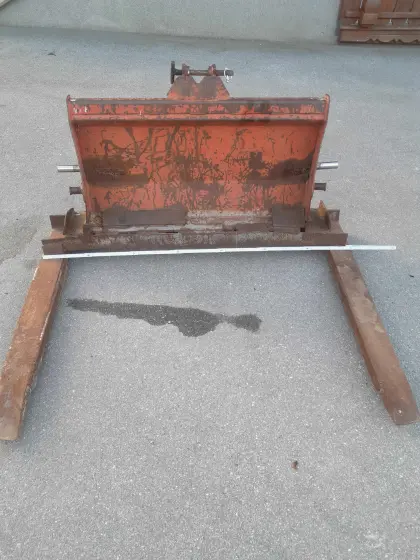 Traktorzubehör Frontlader Hauer