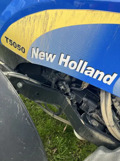 Suche Pflegereifen für New Holland T5050