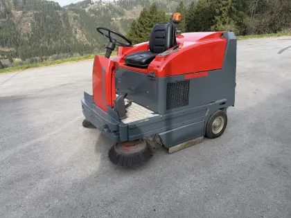 Aufsitzkehrmaschine Gansow 150D