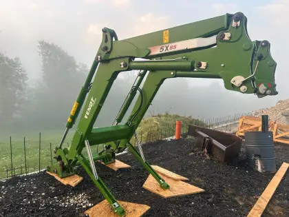 Fendt Cargo 5x85