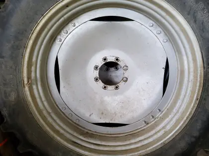 Kompletträder 420/80R46