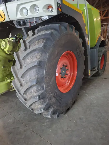 Kompletträder 680/85R32