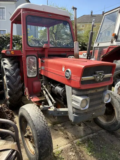 Massey Ferguson 135
