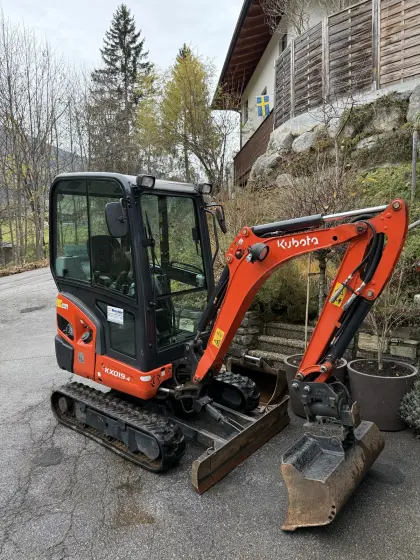Minibagger Kubota KX019-4 mit Martin Powertilt und 3 Löffeln