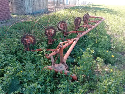 Sonnenrad-Schwader-Rechen