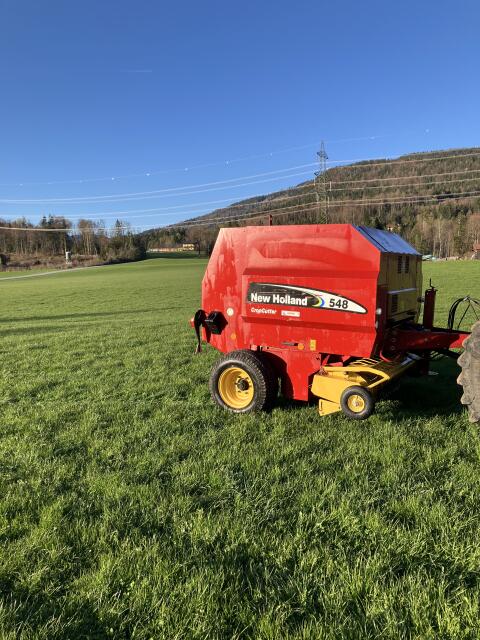 New Holland 548 CC