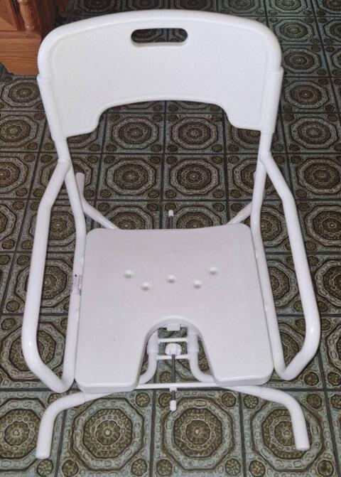Badewannenstuhl, Badewannensitz