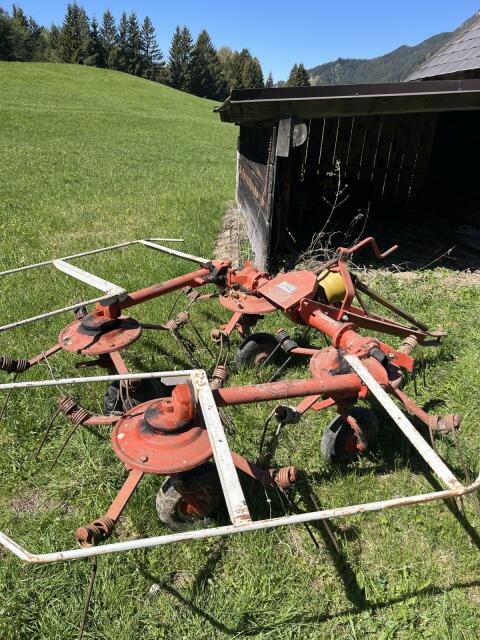 Kreiselrechen zu verkaufen