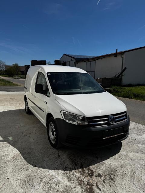 Nutzfahrzeug VW Caddy Kastenwagen