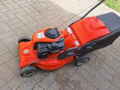 Rasenmäher Husqvarna LC 247