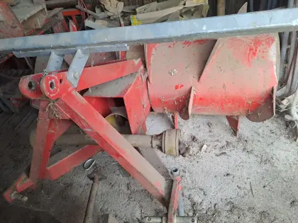 Rema Siloverteiler Silowalze