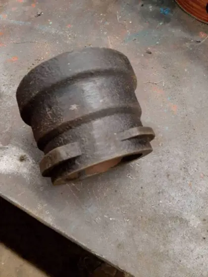 Neuer Gewindeanschluss-Stutzen