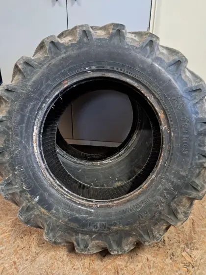 Traktorreifen 275/80-18