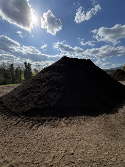 Bio-Kompost für Acker und Grünland