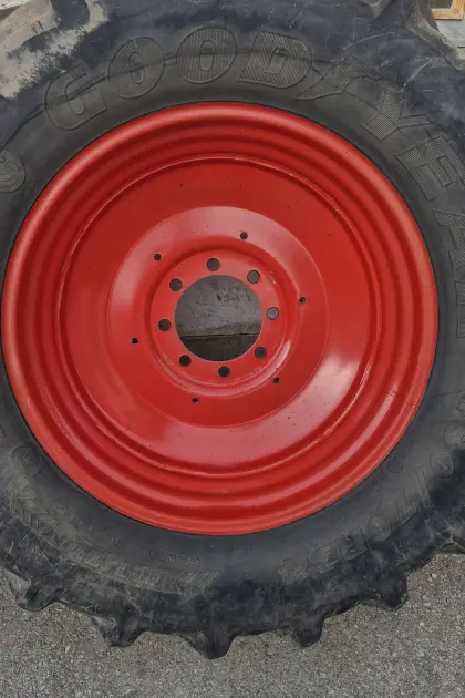 Räder, Reifensatz für Fendt 300