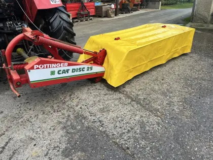 Pöttinger Cat Disc 25 Heckmähwerk