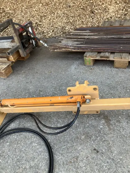 Pfahl-Aufrichter für ERO Aufnahme