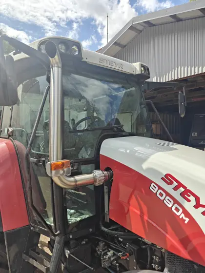 Steyr Sisu Edelstahl, Niro Auspuff 9000 Serie