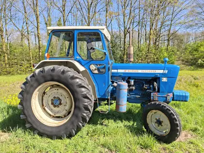 Suche Ford 5000 Dual Power