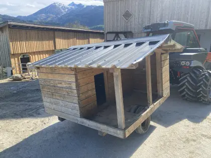 Mobiler Unterstand, Hütte