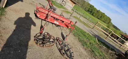 Pöttinger Heuraupe 160 8 PS MAG Motor