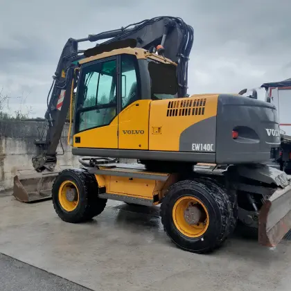 Volvo EW 140C