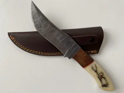 Handgemachtes Jagdmesser aus Edelstahl 23 cm