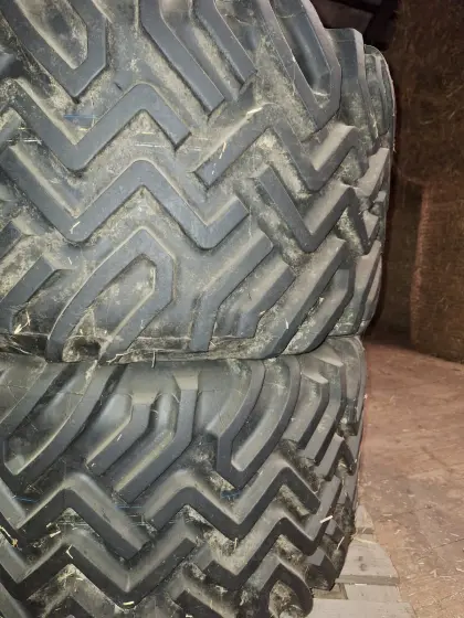 2x Kompletträder Continental All Ground 440/50 R17