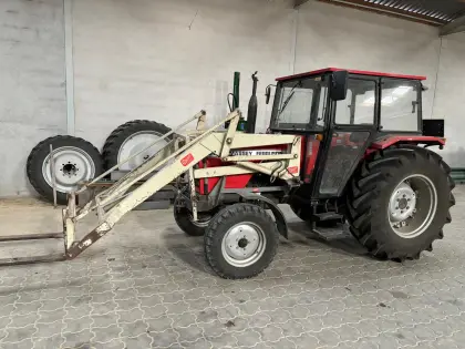 Massey Ferguson 273